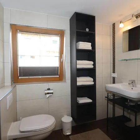 Kometer App Almrose * 芬德尔斯